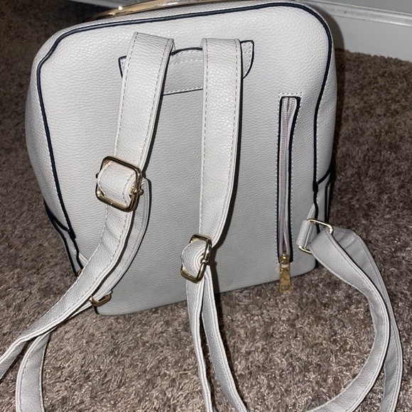 Tan Backpack - Picture 5 of 5